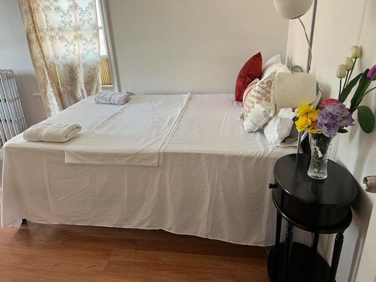 Affordable Room In Queens New York Ngoại thất bức ảnh
